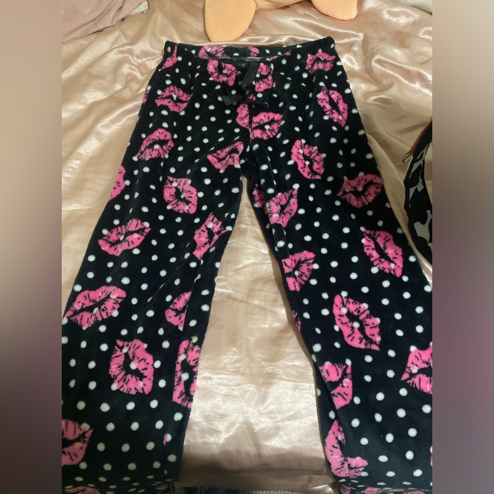 Kiss fuzzy pj pants